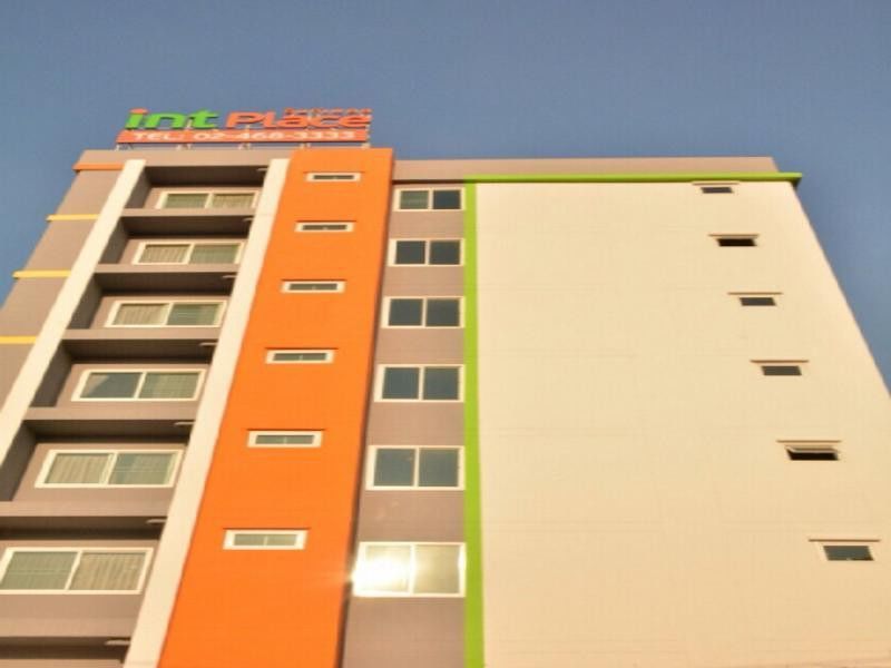 Oyo 460 Int Place Bangkok Buitenkant foto