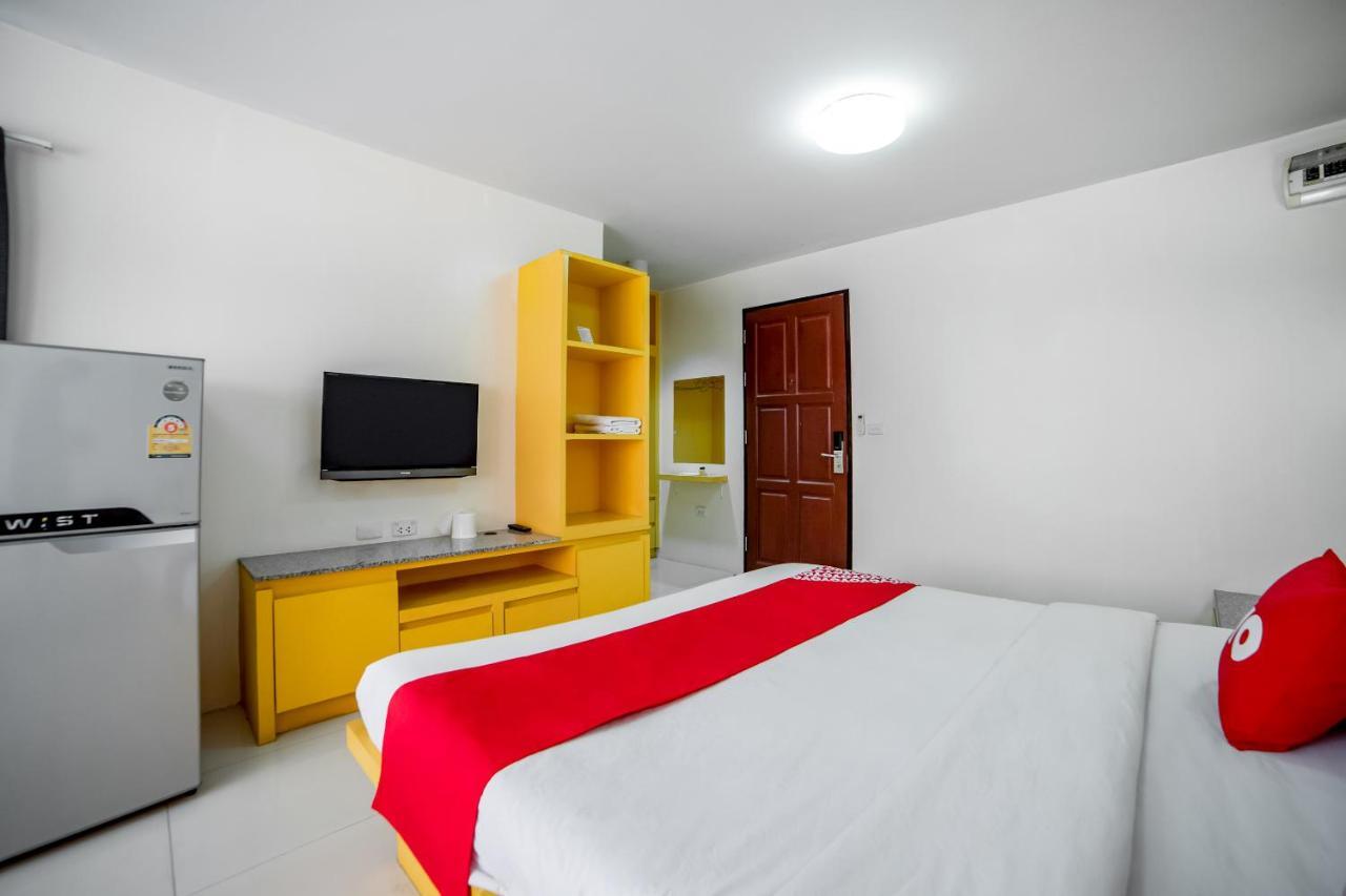 Oyo 460 Int Place Bangkok Buitenkant foto
